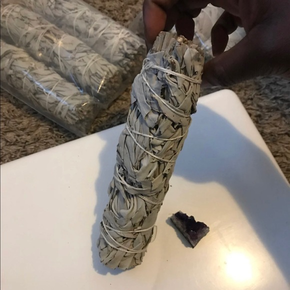 Amethyst Crystals and sage - Picture 4 of 5
